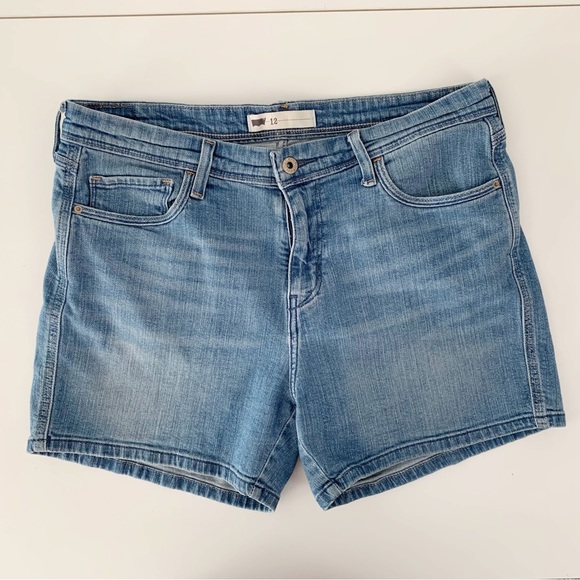 Levi's Pants - Levi’s Women’s Denim Shorts ~ 12